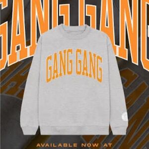 Men's Gray Sweatshirt